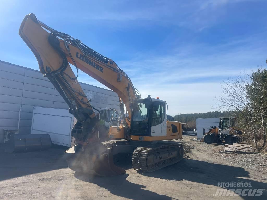 Liebherr R 926 LC حفارات زحافة