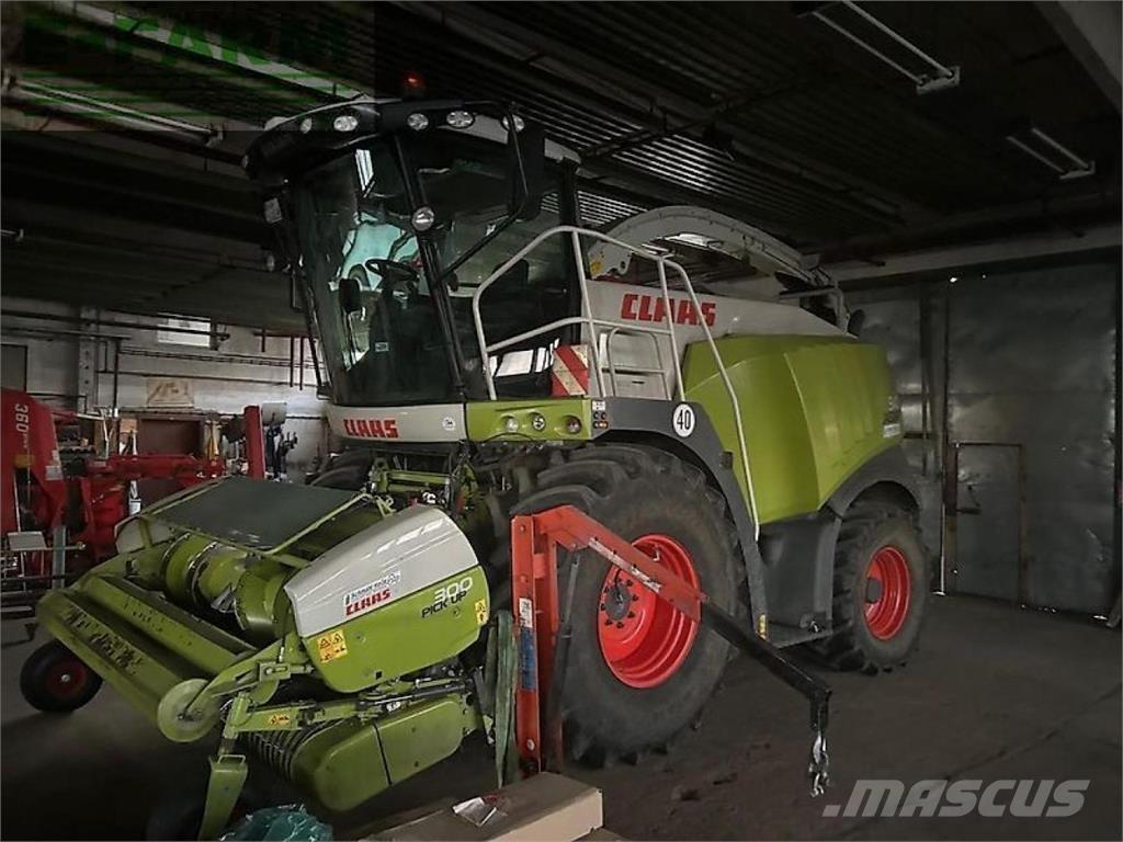 CLAAS jaguar 940 علافات ذاتية الدفع