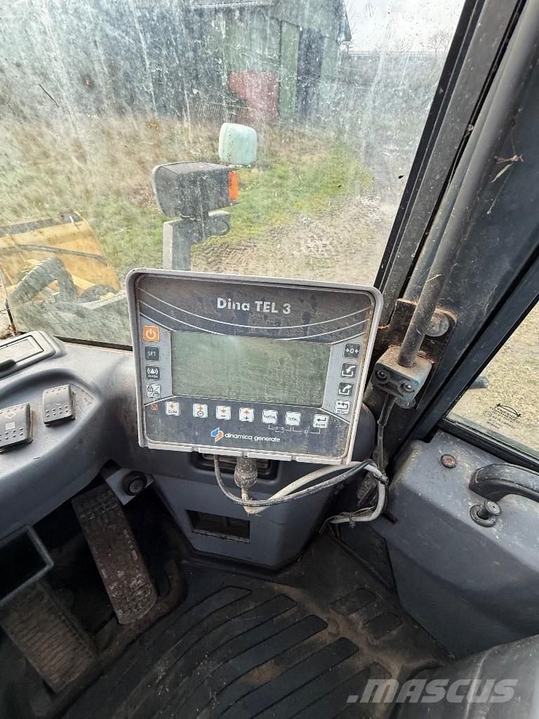 HOEGILD VM 3/32 ملقمات خلاط