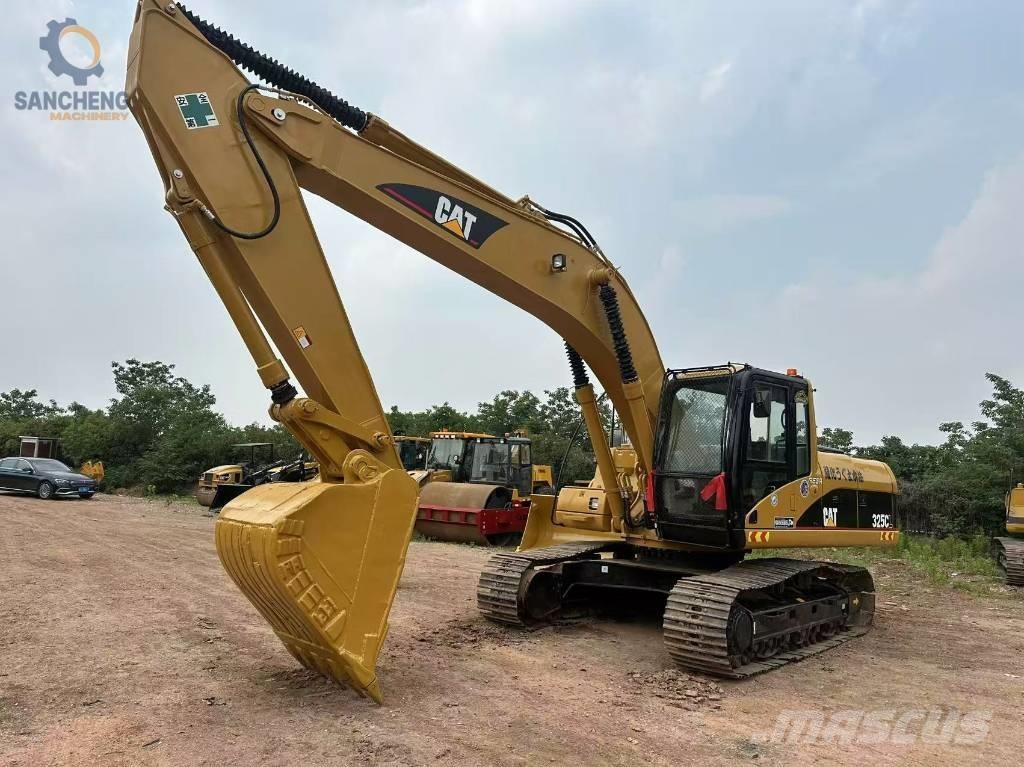 CAT 325 CL حفارات زحافة