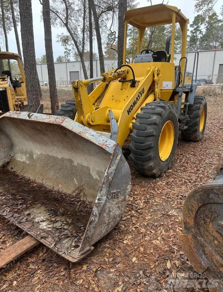 Komatsu WA 180-3MC لوادر بعجل