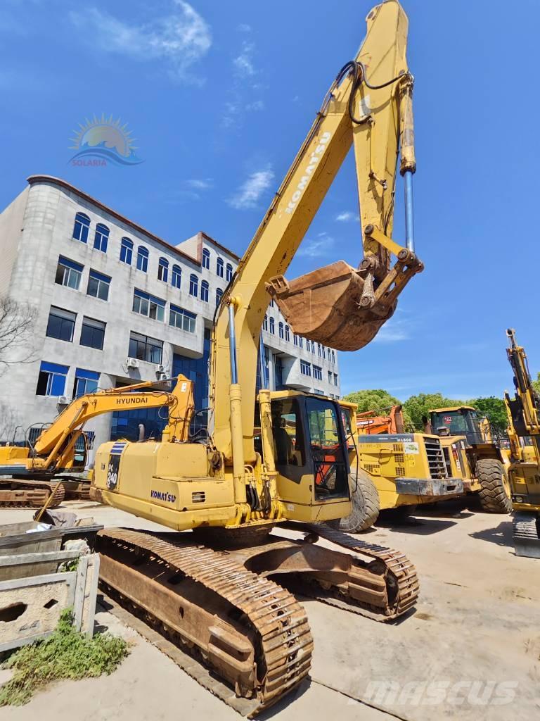 Komatsu PC 240 LC-7 حفارات زحافة