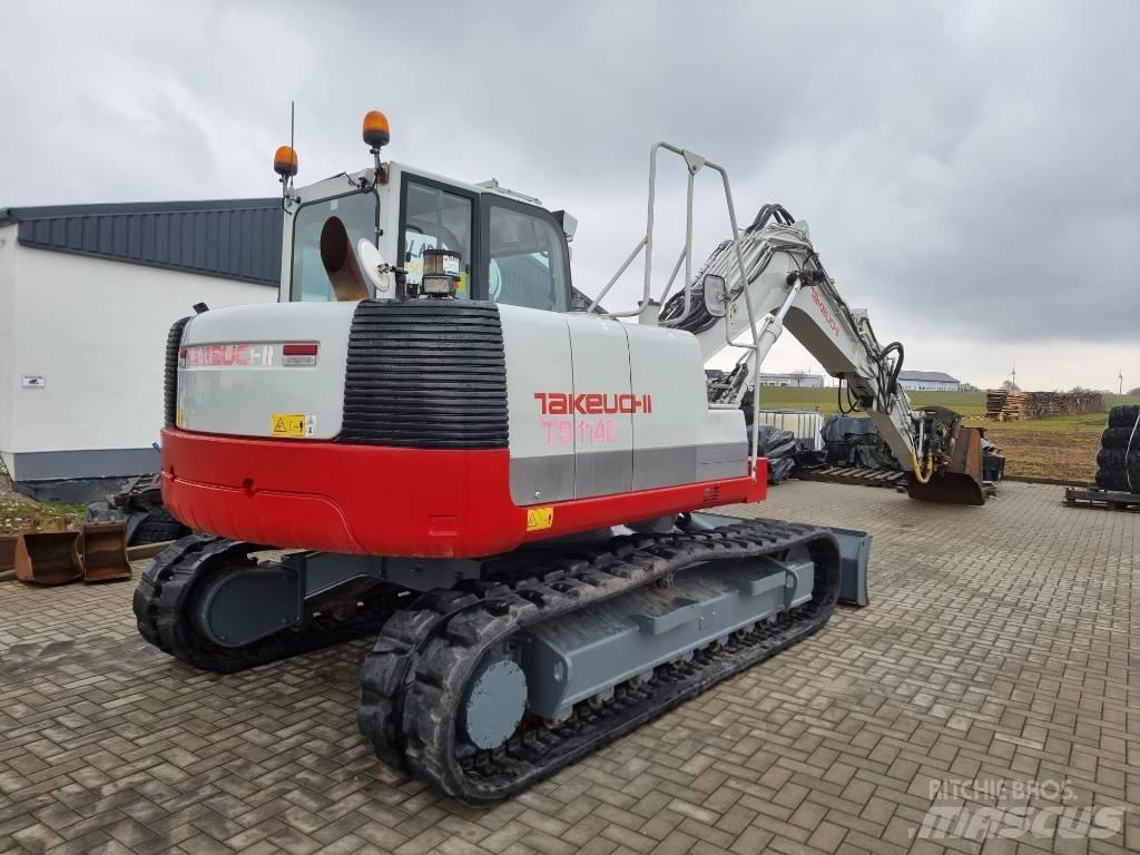 Takeuchi TB 1140 حفارات زحافة