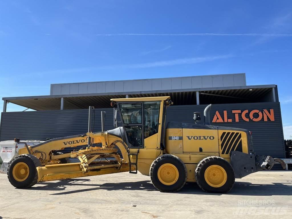 Volvo G 940 معدات تمهيد الطرق