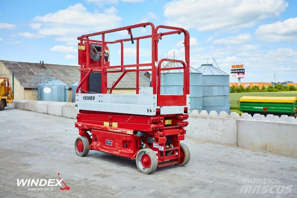 JLG 1930 ES رافعات مقصية الشكل