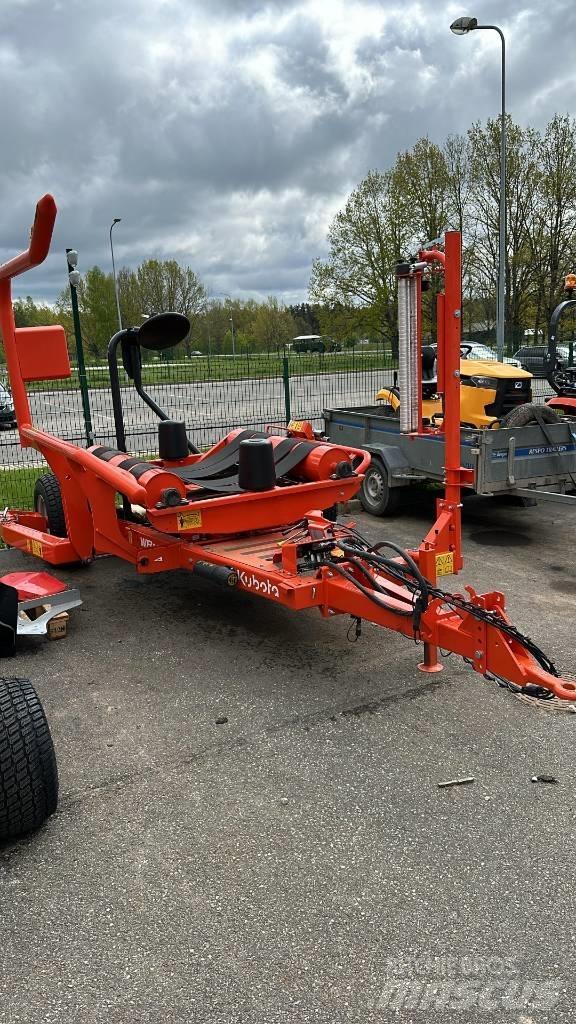 Kubota WR 1400M مغلفات