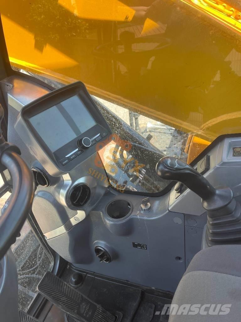 Hyundai R210W حفارات بعجل