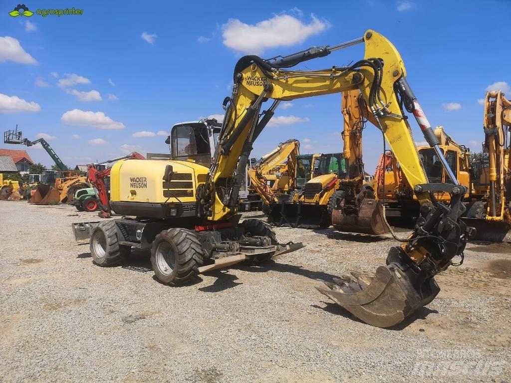 Wacker Neuson EW 100 حفارات بعجل