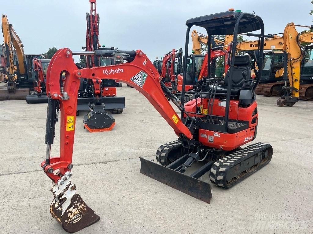 Kubota U 17-3 حفارات صغيرة أقل من 7 طن (حفارات صغيرة)