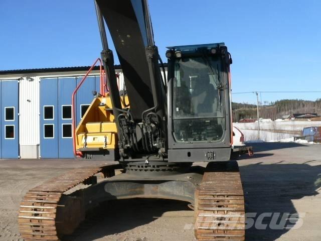Volvo EC 300 EL حفارات زحافة