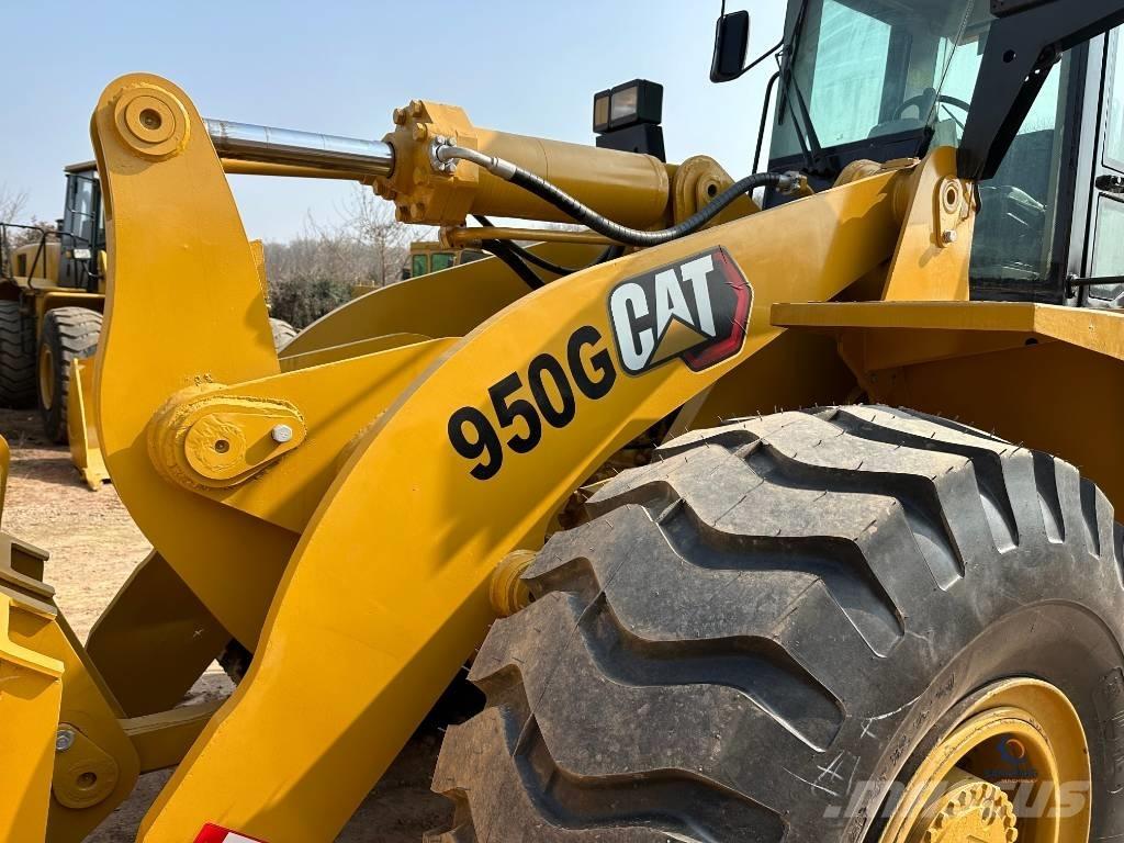 CAT 950 G لوادر بعجل