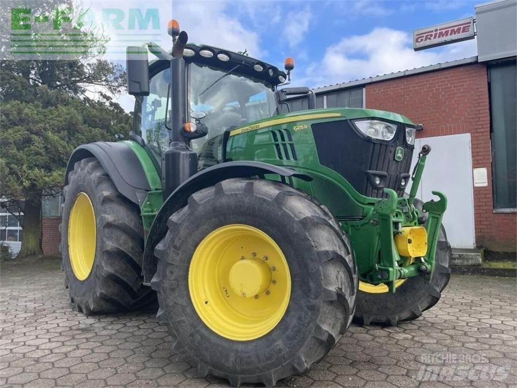 John Deere 6215r الجرارات
