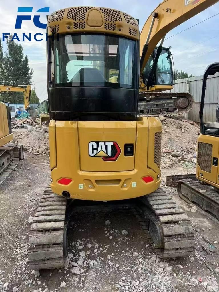CAT 303 حفارات زحافة