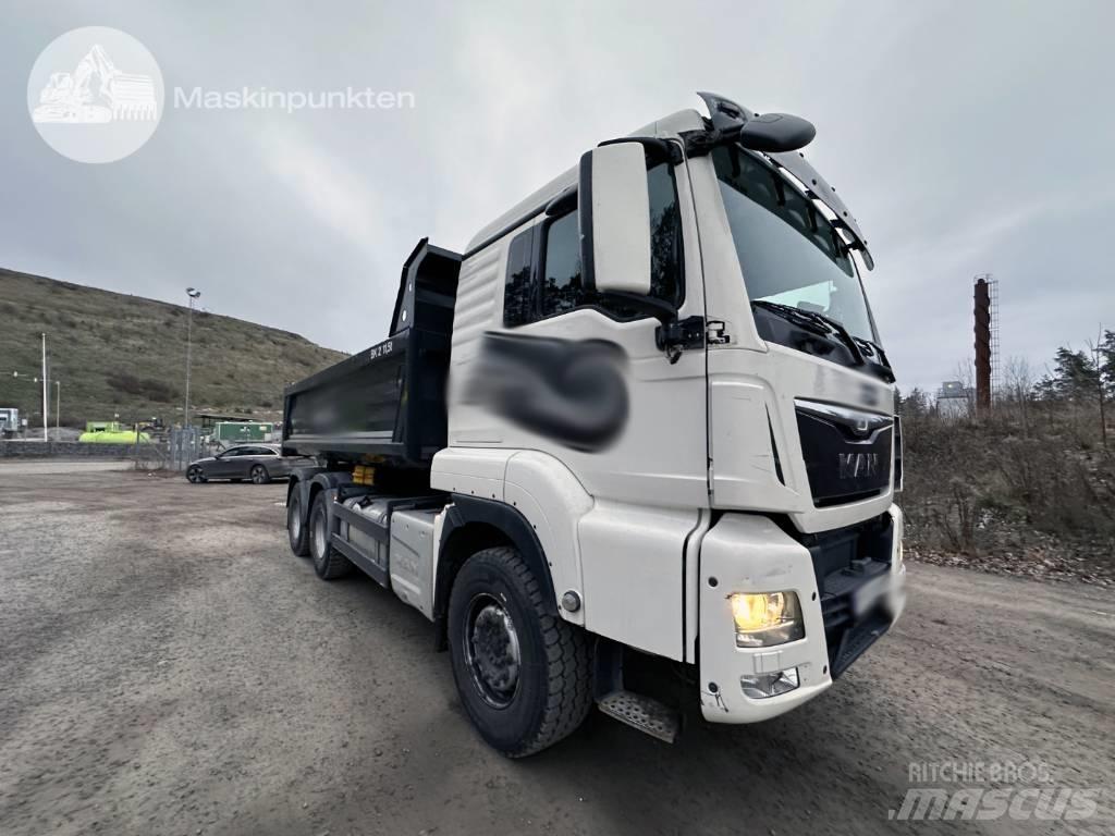 MAN TGX 26.480 شاحنات قلابة