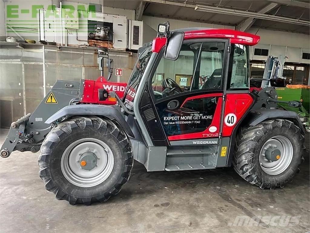 Weidemann t7042 معدات مناولة لأغراض الزراعة