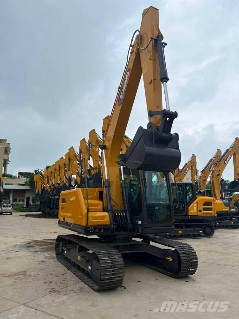 XCMG XE135GA حفارات زحافة