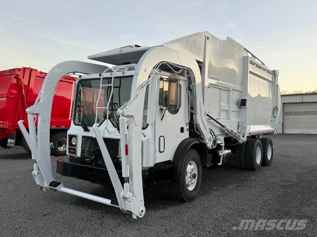 Mack MR شاحنات المخلفات