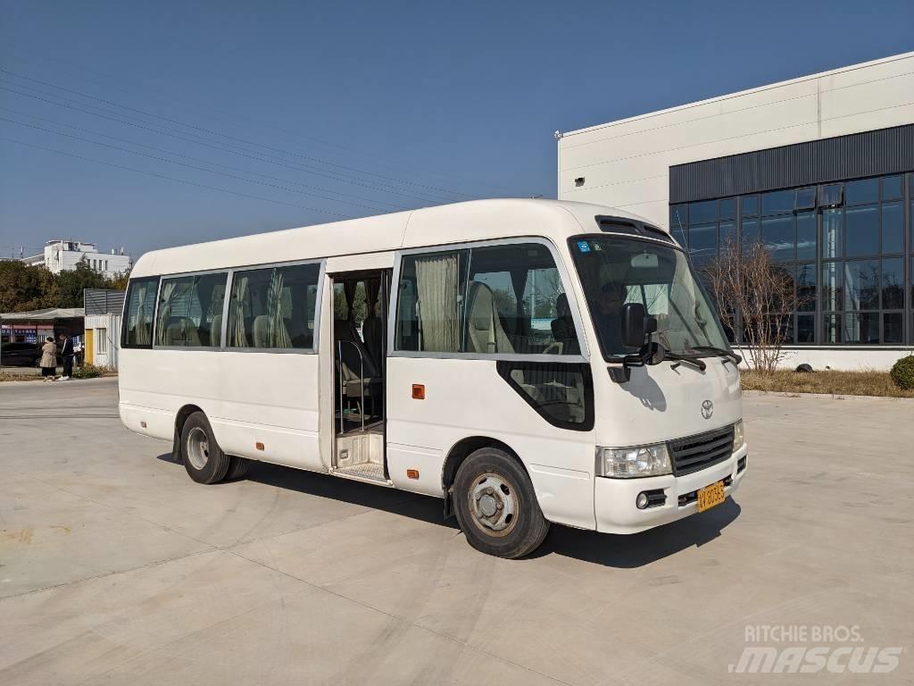 Toyota Coaster حافلة داخل المدينة