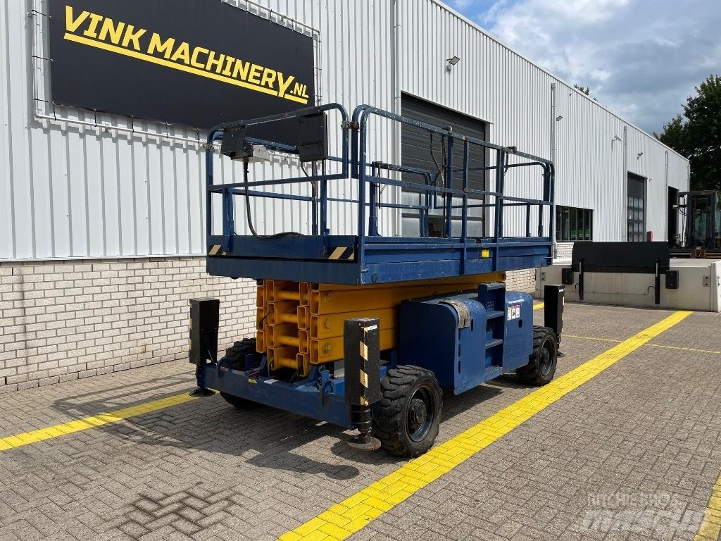Haulotte H 15 SX رافعات مقصية الشكل