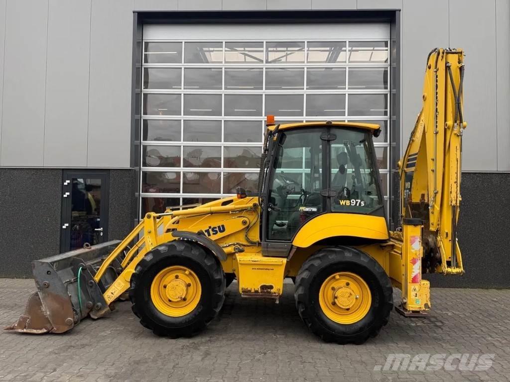 Komatsu WB97S | A/C لوادر ذات جرافات عكسية
