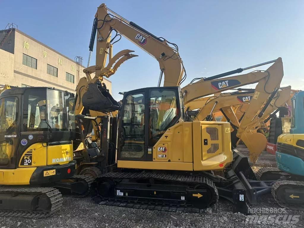 CAT 307.5 حفارات صغيرة أقل من 7 طن (حفارات صغيرة)