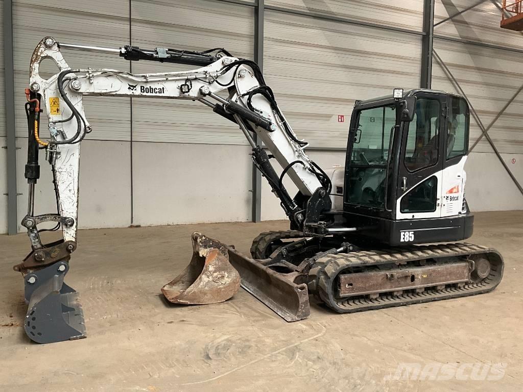 Bobcat E 85 حفارات وسط 7 طن - 12 طن
