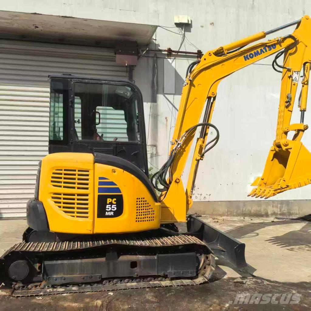 Komatsu PC 55 MR-3 حفارات زحافة