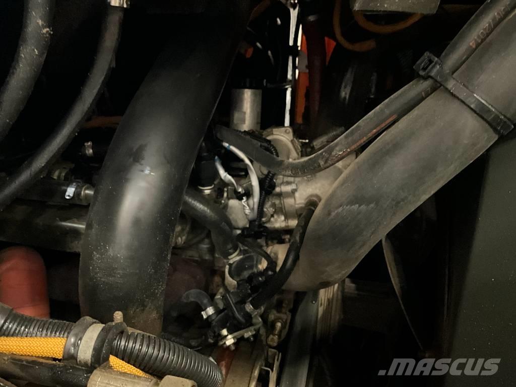 Neuson DW 90 عربات نقل قلابة للمواقع