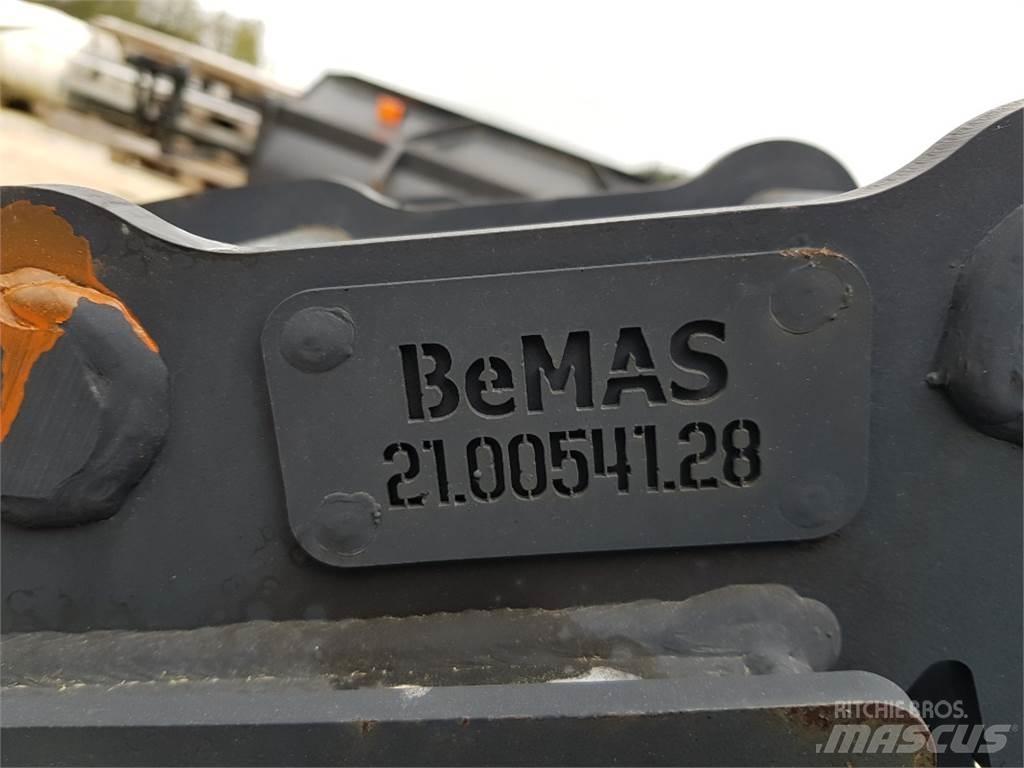 TL 300 SW010 جرافات عكسية