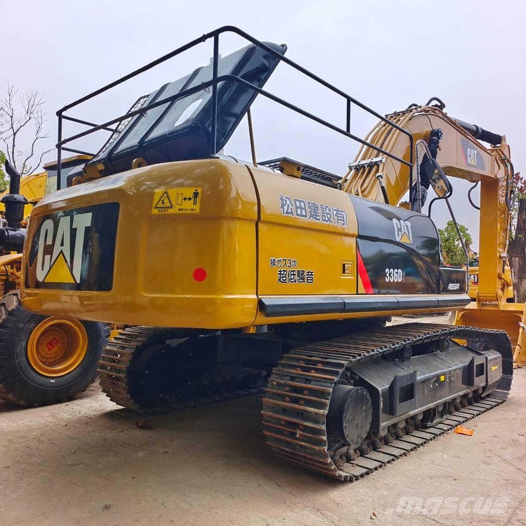 CAT 336 D2L حفارات زحافة