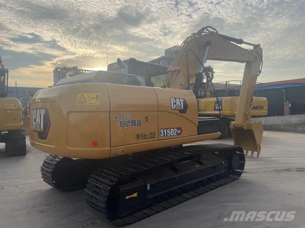 CAT 315d2 حفارات زحافة