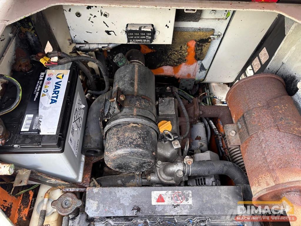 Bobcat S70 لوادر بعجل