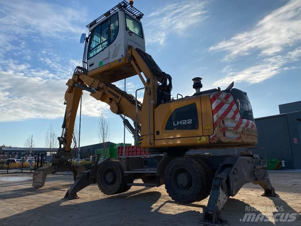 Liebherr LH 22 M مناولات المخلفات / مناولات صناعية