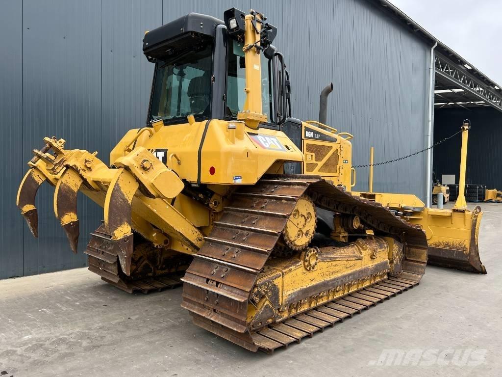 CAT D6N LGP - RIPPER بلدوزرات مجنزرة