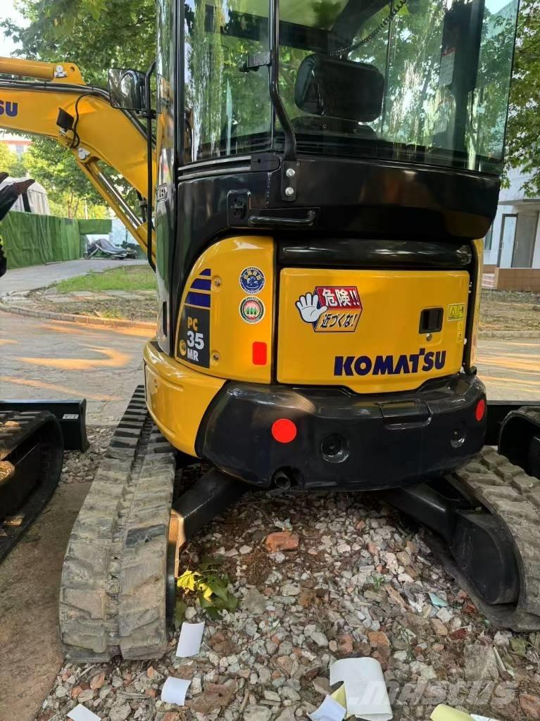 Komatsu PC 35 MR-3 حفارات صغيرة أقل من 7 طن (حفارات صغيرة)