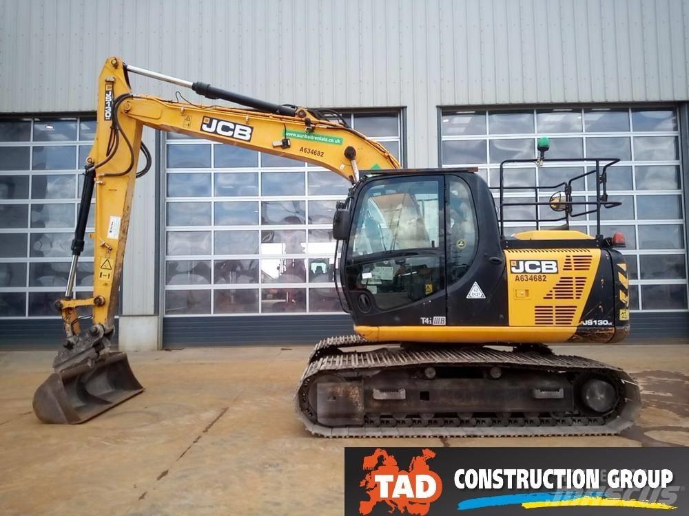 JCB JS 130 LC حفارات زحافة