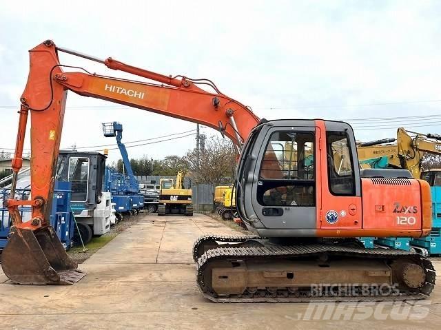 Kubota K-120 حفارات زحافة