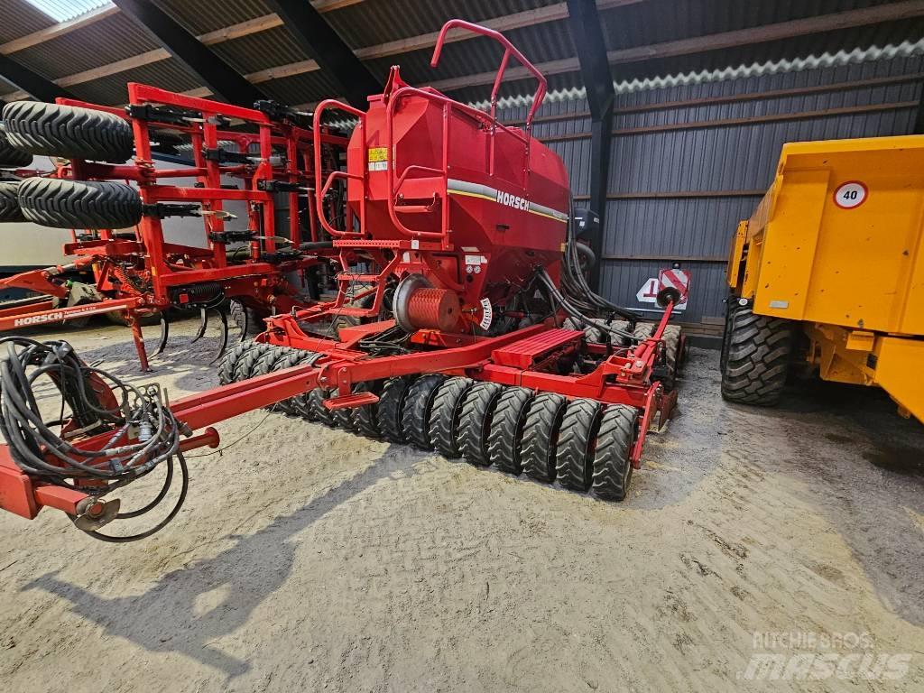 Horsch Pronto 4 DC مثاقيب مدمجة