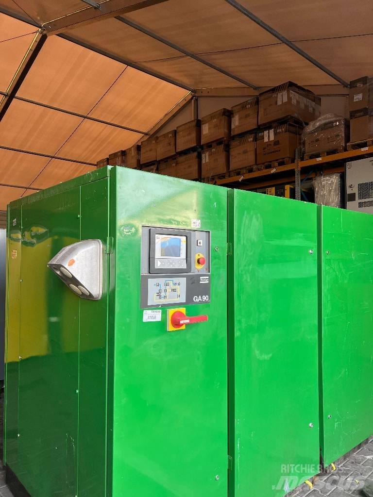 Atlas Copco GA 90 مكابس