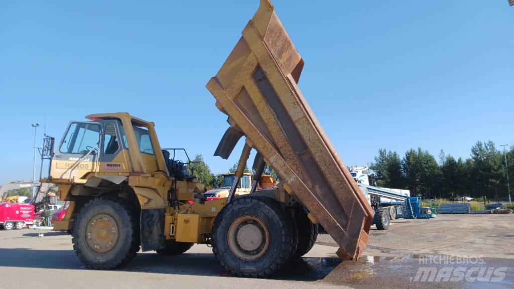 Komatsu 405 شاحنات المخلفات الصلبة