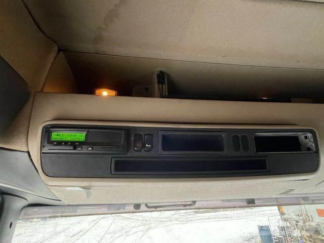 Scania R580 8x4/4 وحدات الجر