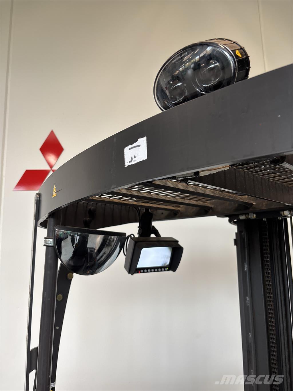 Atlet UMS160 شاحنة مناولة