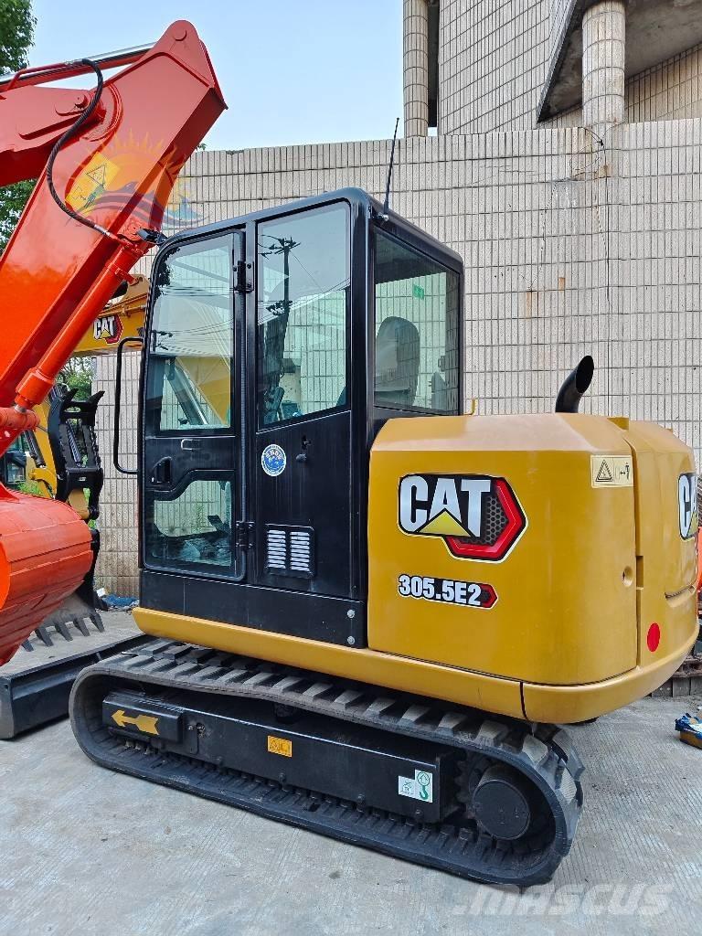 CAT 305.5E2 حفارات صغيرة أقل من 7 طن (حفارات صغيرة)