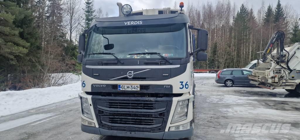 Volvo FM 330 شاحنات المخلفات