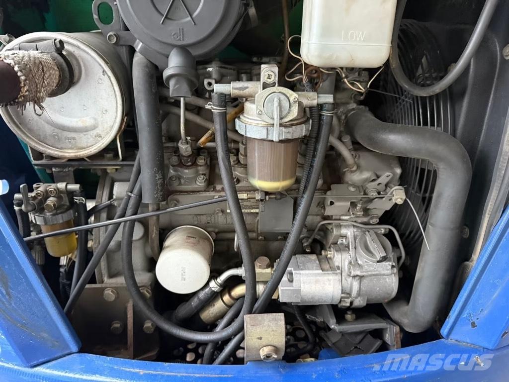 IHI 16 N حفارات صغيرة أقل من 7 طن (حفارات صغيرة)