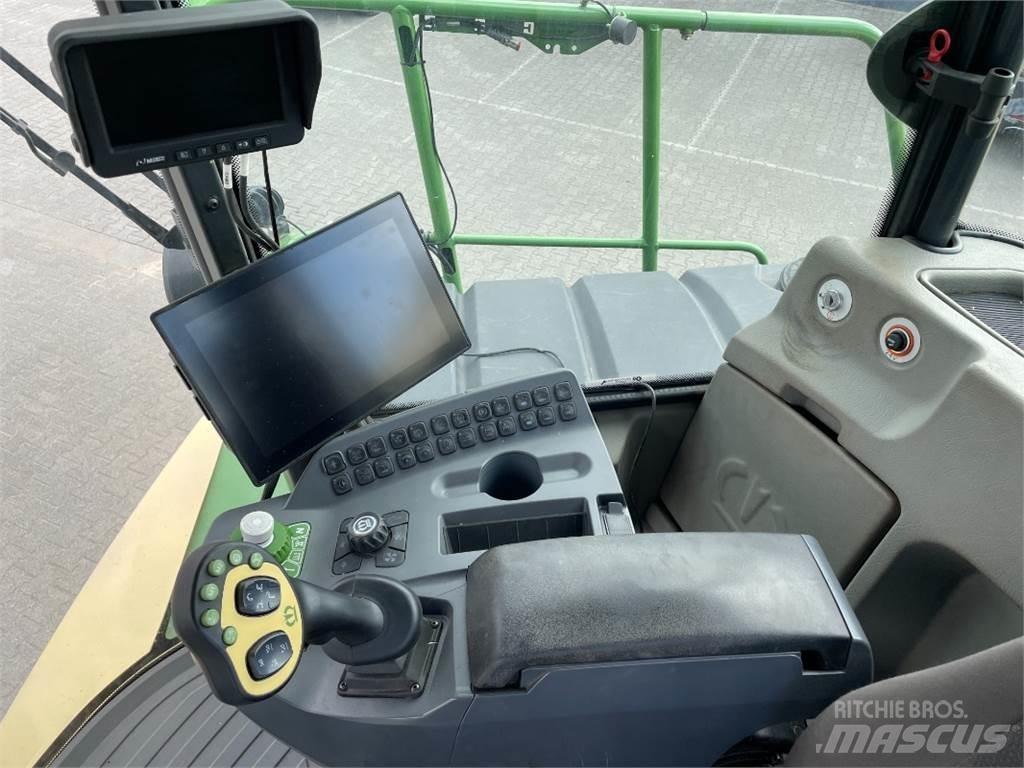 Krone BiG X 780 حصادات الأعلاف