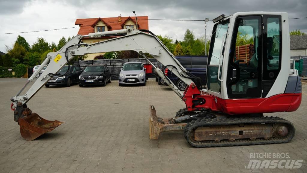 Takeuchi TB 235 حفارات صغيرة أقل من 7 طن (حفارات صغيرة)