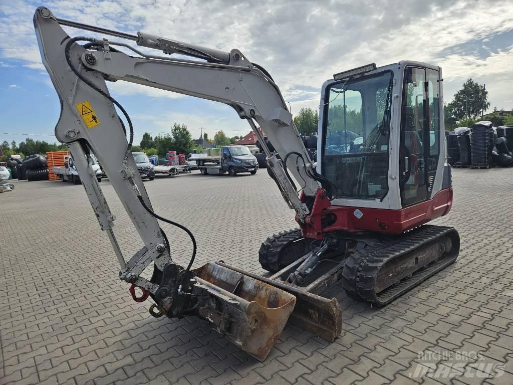 Takeuchi TB 235 حفارات صغيرة أقل من 7 طن (حفارات صغيرة)