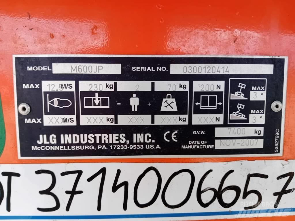 JLG M 600 JP رافعات سلة مفصلية