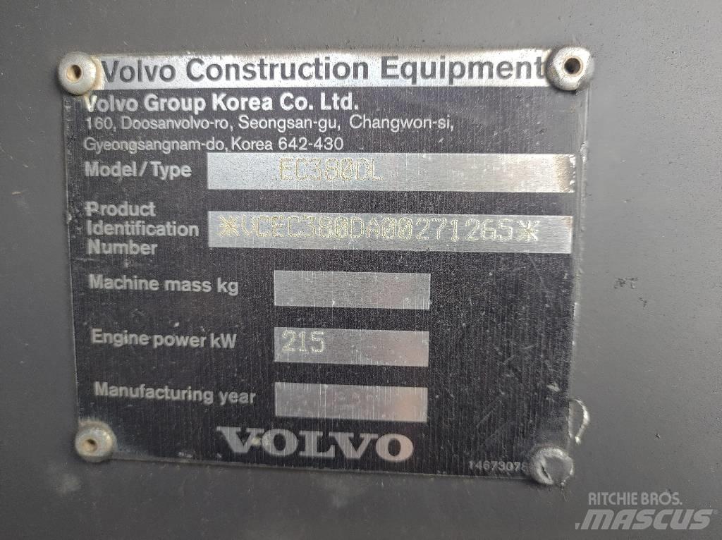 Volvo EC380DL حفارات زحافة